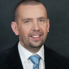 dr Paweł Błaszkiewicz