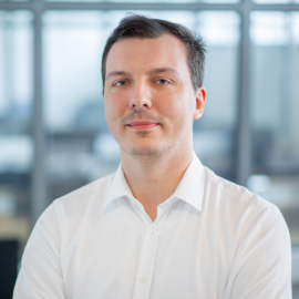 dr Bartłomiej Przybylski