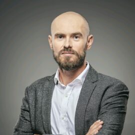 Dr. Marcin Mazurek